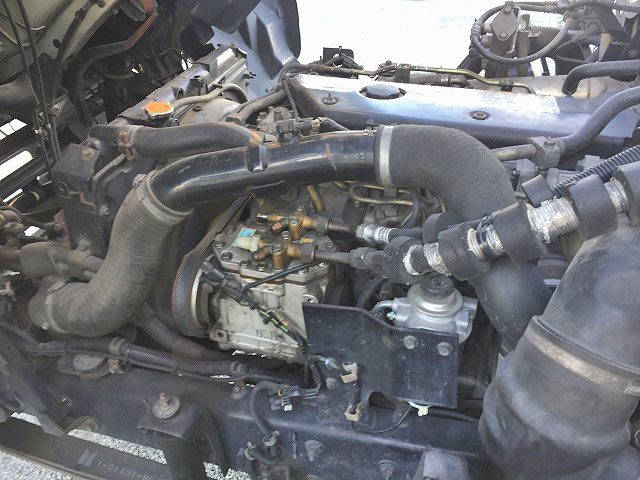 いすゞフォワード冷凍車（冷蔵車）中型（4t）[写真19]