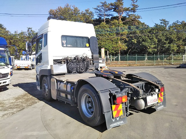 三菱ふそうスーパーグレートトレーラーヘッド（トラクターヘッド）大型（10t）[写真04]