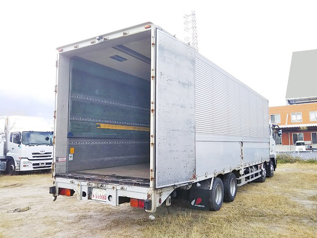 三菱ふそうスーパーグレートアルミウイング大型（10t）[写真02]