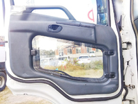 三菱ふそうスーパーグレートアルミウイング大型（10t）[写真24]