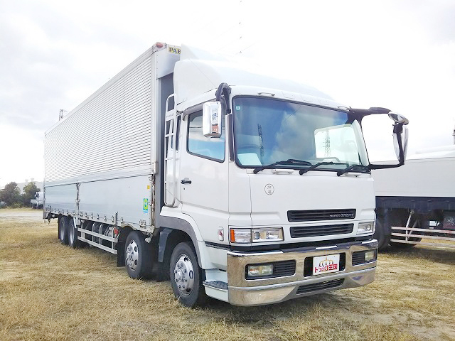 三菱ふそうスーパーグレートアルミウイング大型（10t）[写真03]