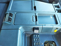 三菱ふそうスーパーグレートアルミウイング大型（10t）[写真33]