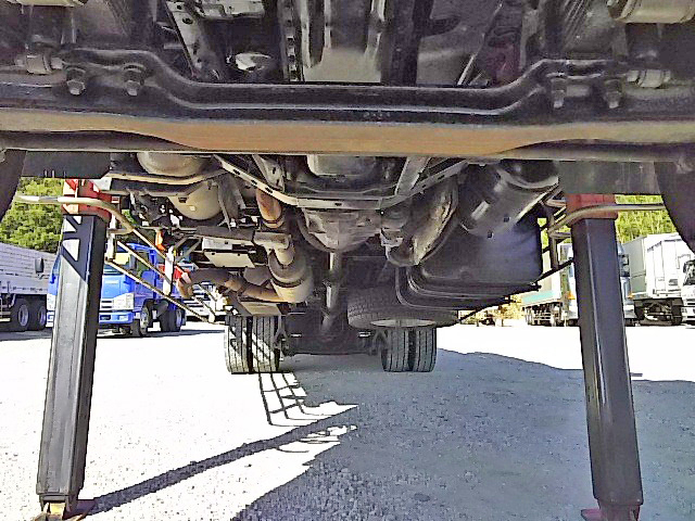 日野レンジャーセルフクレーン4段増トン（6t・8t）[写真20]