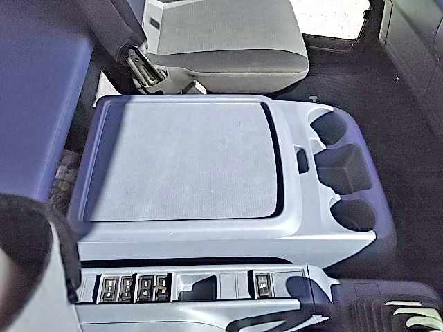 日野レンジャーセルフクレーン4段増トン（6t・8t）[写真32]