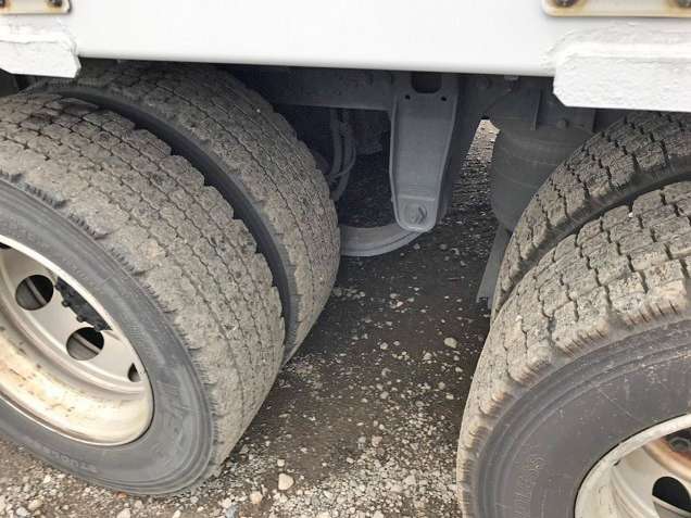 三菱ふそうスーパーグレートアルミウイング大型（10t）[写真17]