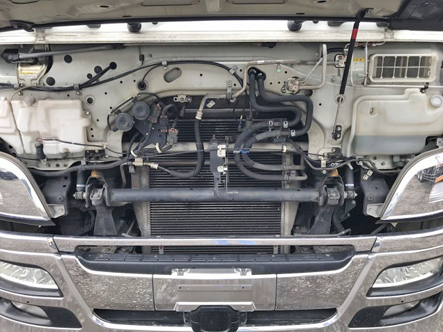 三菱ふそうスーパーグレートアルミウイング大型（10t）[写真20]