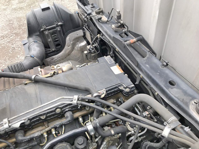 三菱ふそうスーパーグレートアルミウイング大型（10t）[写真22]