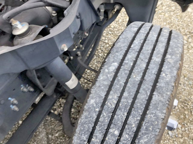 三菱ふそうキャンタークレーン4段小型（2t・3t）[写真12]