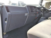 いすゞエルフアルミウイング小型（2t・3t）[写真32]