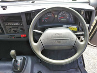 いすゞエルフアルミウイング小型（2t・3t）[写真36]