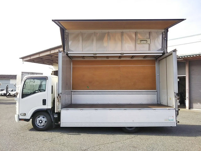 いすゞエルフアルミウイング小型（2t・3t）[写真06]