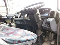 日野レンジャーアルミウイング中型（4t）[写真36]