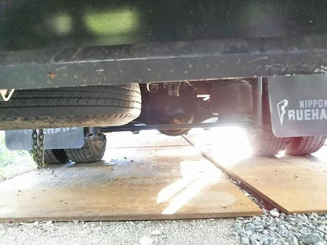 日産コンドル冷蔵冷凍ウイング中型（4t）[写真22]