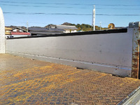 いすゞエルフアルミブロック小型（2t・3t）[写真14]