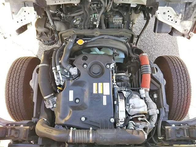 いすゞエルフアルミブロック小型（2t・3t）[写真24]