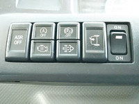 いすゞエルフアルミブロック小型（2t・3t）[写真35]