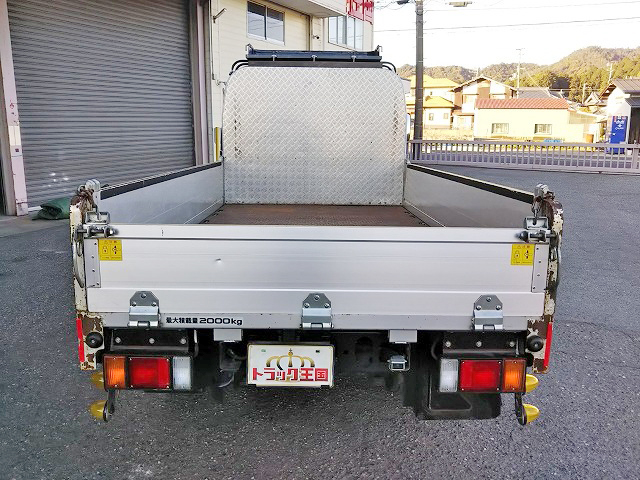 いすゞエルフアルミブロック小型（2t・3t）[写真09]