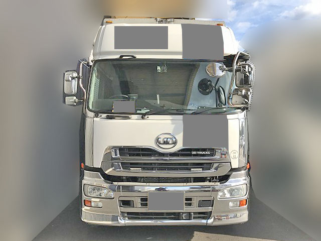 UDトラックスクオンアルミウイング大型（10t）[写真11]