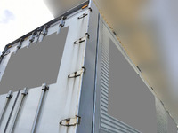 UDトラックスクオンアルミウイング大型（10t）[写真14]