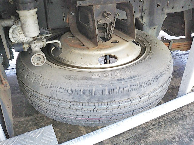 いすゞエルフ冷凍車（冷蔵車）小型（2t・3t）[写真20]