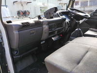 いすゞエルフ冷凍車（冷蔵車）小型（2t・3t）[写真27]