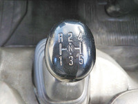 いすゞエルフ冷凍車（冷蔵車）小型（2t・3t）[写真33]