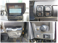 いすゞエルフ冷凍車（冷蔵車）小型（2t・3t）[写真35]