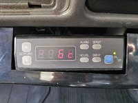 いすゞエルフ冷凍車（冷蔵車）小型（2t・3t）[写真36]