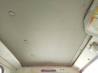 いすゞエルフ冷凍車（冷蔵車）小型（2t・3t）[写真39]