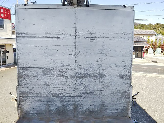 三菱ふそうファイターアルミウイング増トン（6t・8t）[写真16]