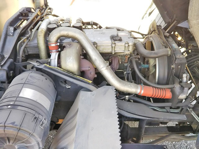 三菱ふそうファイターアルミウイング増トン（6t・8t）[写真28]