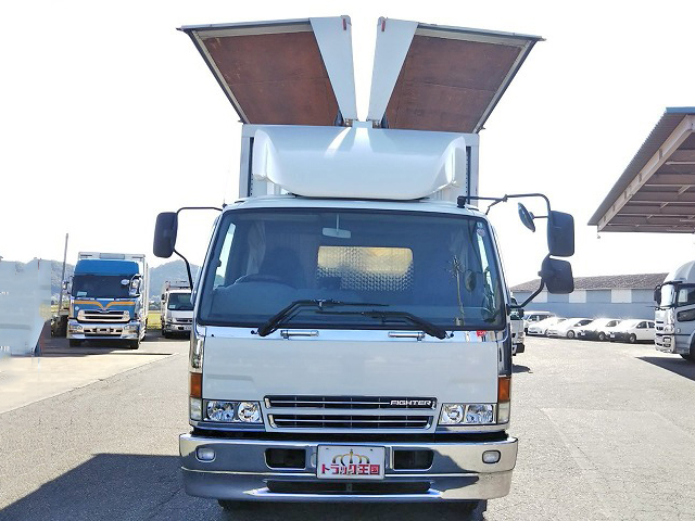 三菱ふそうファイターアルミウイング増トン（6t・8t）[写真08]