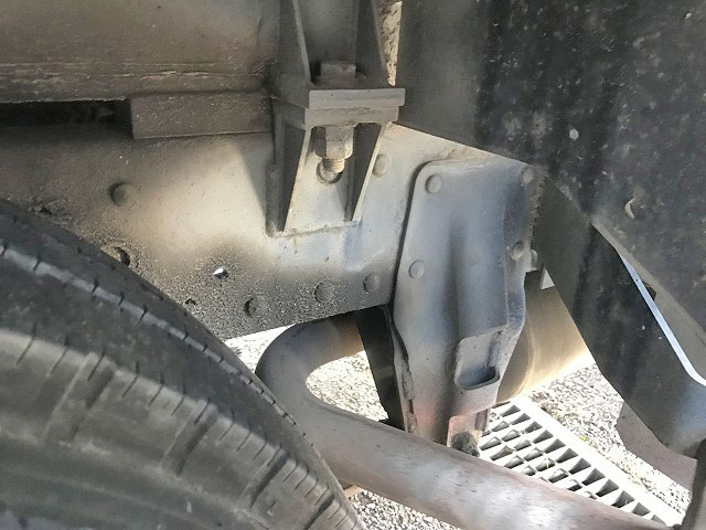 三菱ふそうキャンター高所作業車小型（2t・3t）[写真17]