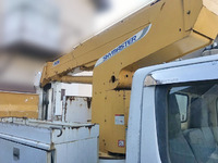 三菱ふそうキャンター高所作業車小型（2t・3t）[写真09]