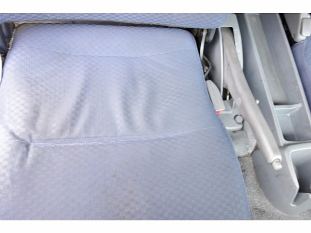 三菱ふそうキャンターアルミウイング小型（2t・3t）[写真30]