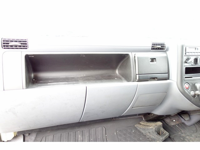 三菱ふそうキャンターアルミウイング小型（2t・3t）[写真32]