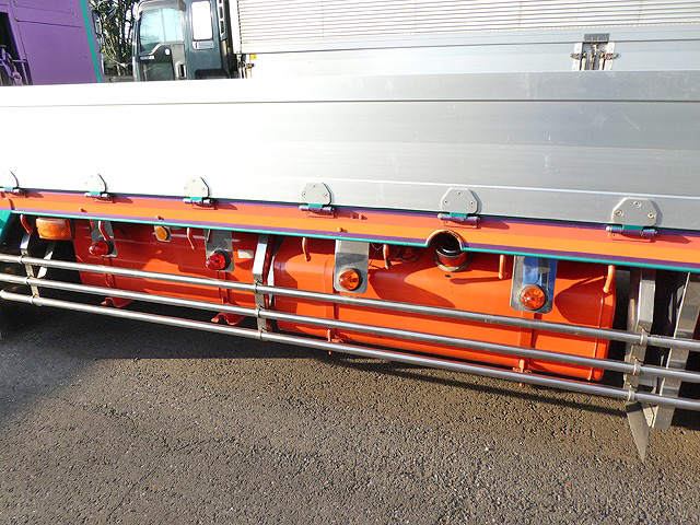 三菱ふそうスーパーグレートセルフローダー大型（10t）[写真11]