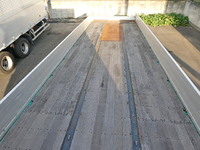 三菱ふそうスーパーグレートセルフローダー大型（10t）[写真06]