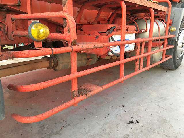 日野プロフィアトレーラーヘッド（トラクターヘッド）大型（10t）[写真20]