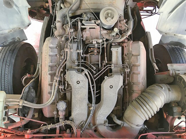 日野プロフィアトレーラーヘッド（トラクターヘッド）大型（10t）[写真28]