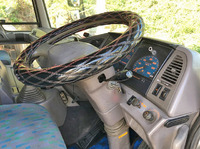 日野プロフィアトレーラーヘッド（トラクターヘッド）大型（10t）[写真34]