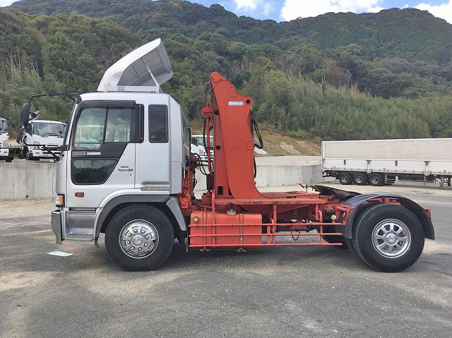 日野プロフィアトレーラーヘッド（トラクターヘッド）大型（10t）[写真05]