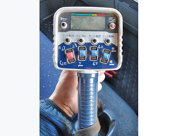 三菱ふそうキャンタークレーン5段小型（2t・3t）[写真10]