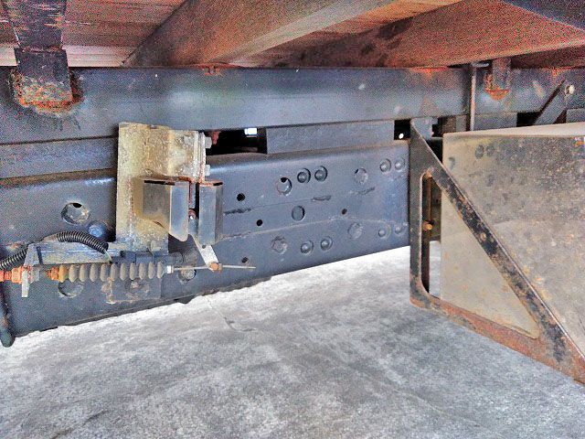 三菱ふそうキャンタークレーン5段小型（2t・3t）[写真14]