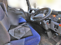 三菱ふそうキャンタークレーン5段小型（2t・3t）[写真21]