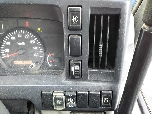 いすゞエルフローダーダンプ小型（2t・3t）[写真34]