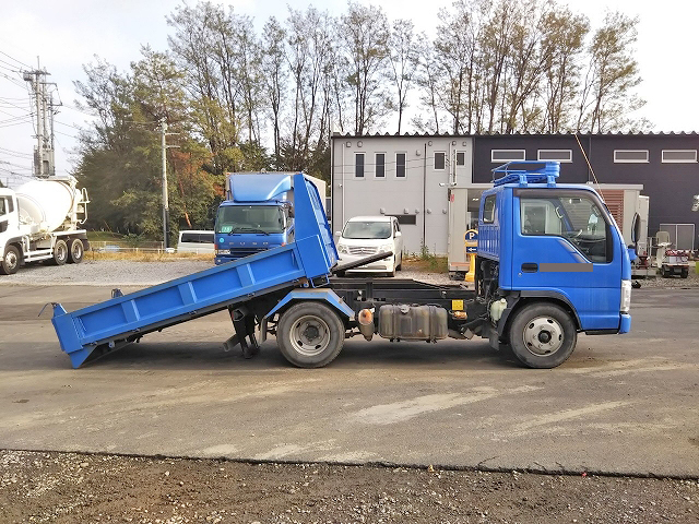いすゞエルフローダーダンプ小型（2t・3t）[写真08]