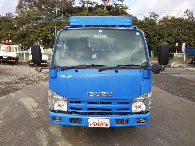 いすゞエルフローダーダンプ小型（2t・3t）[写真09]