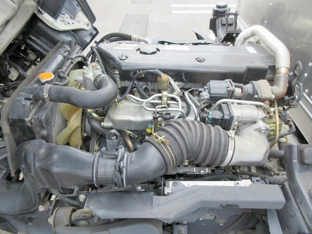 いすゞエルフアルミバン小型（2t・3t）[写真24]