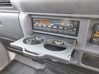 いすゞエルフアルミバン小型（2t・3t）[写真32]